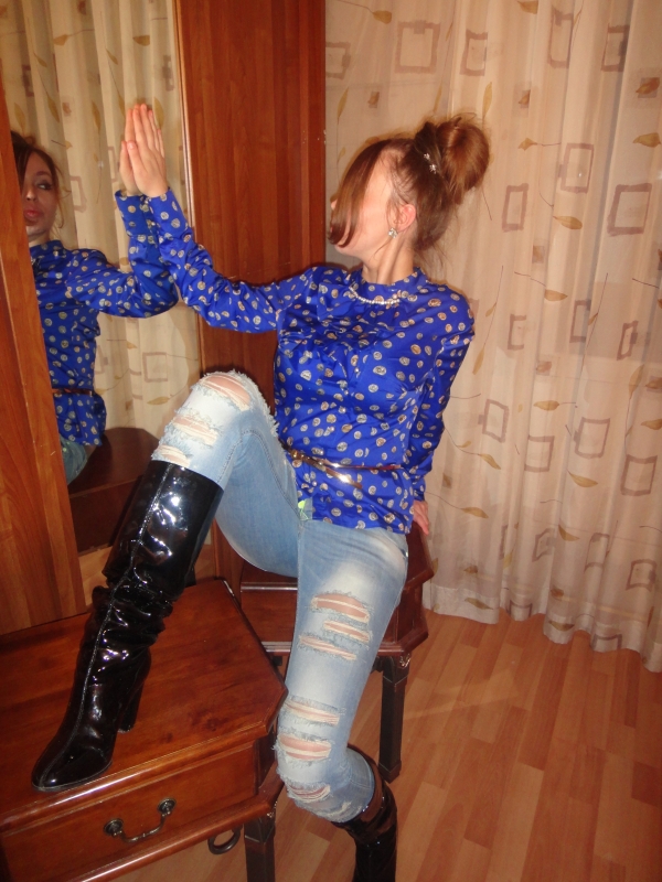 Полина